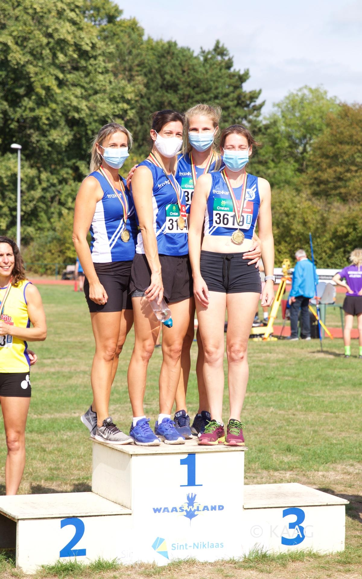 20-09-12-bk-aflossingen-masters-podium-4x100-dames-kaag