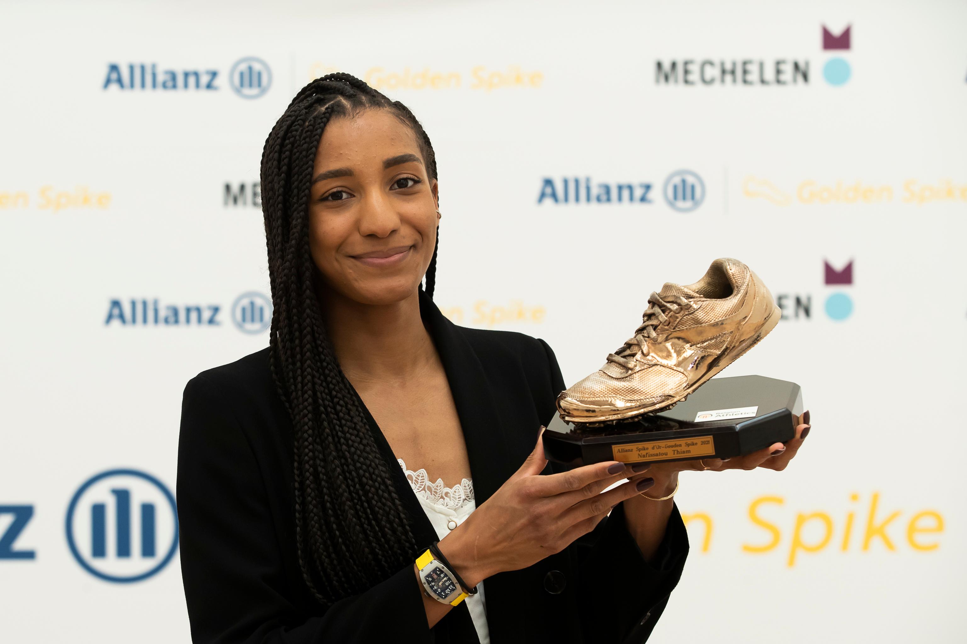 allianz-gouden-spikes-nafi-thiam-2021-mechelen-belga-1