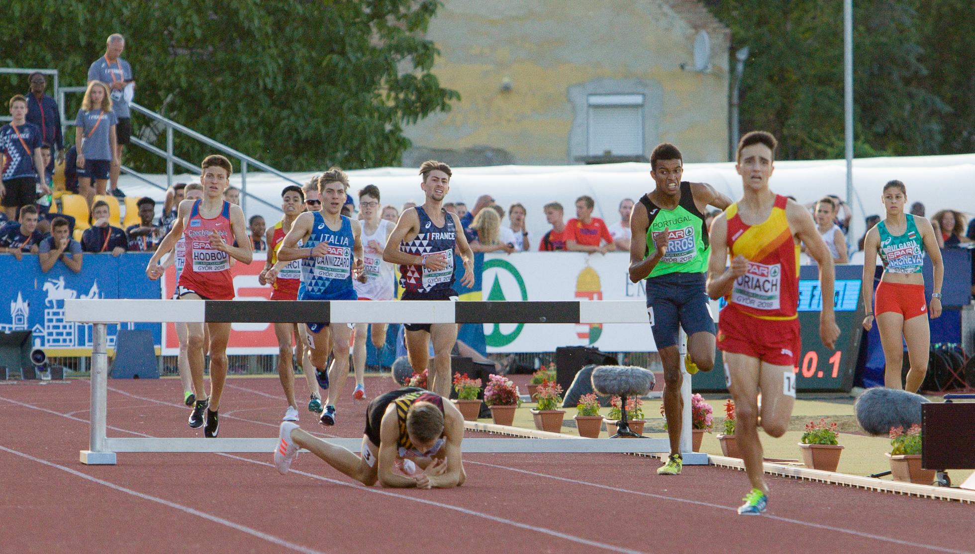 louis-vandermessen-2000m-steeple-chase-7423-be-u18-l