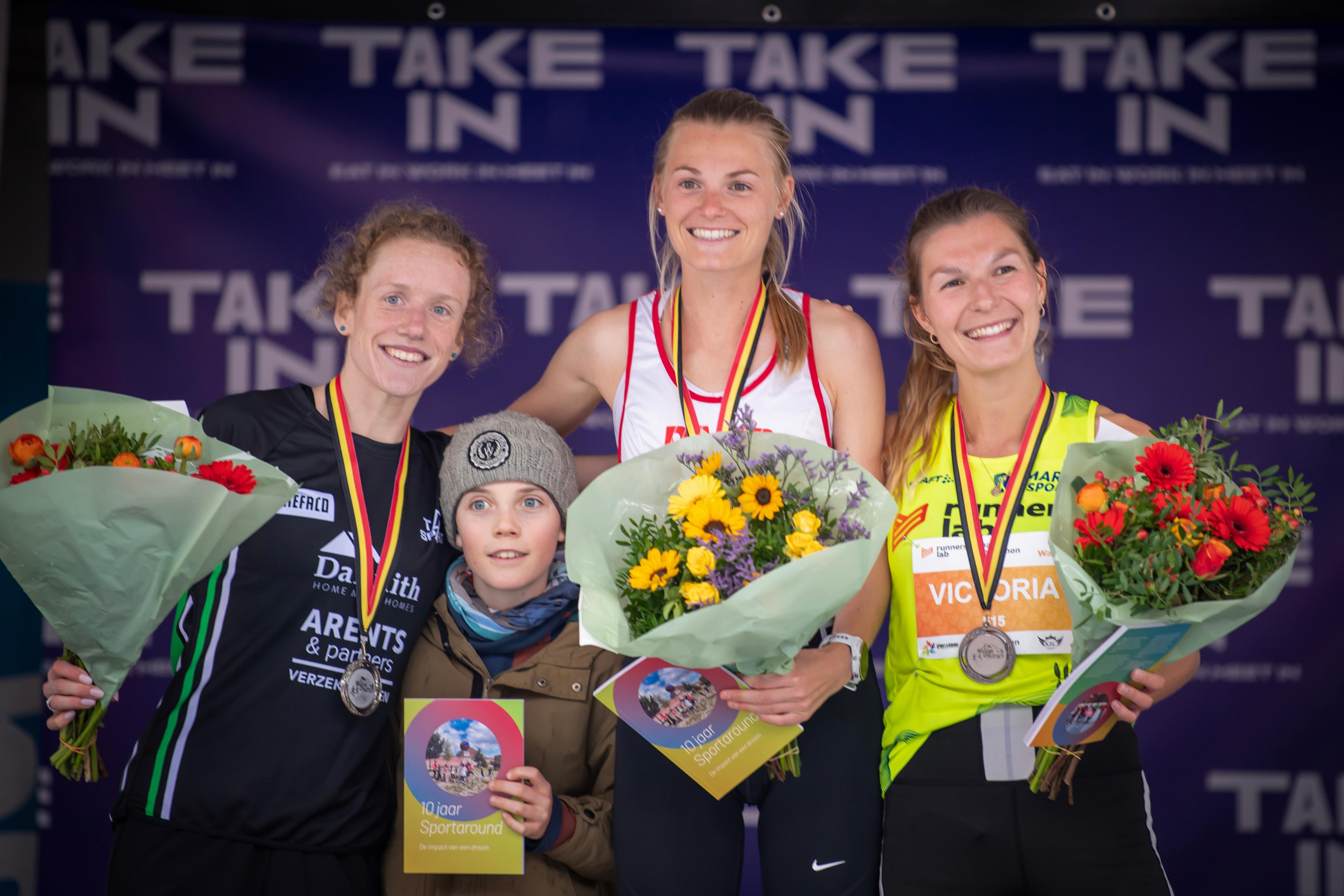 podium-vrouwen-bk-halve-marathon