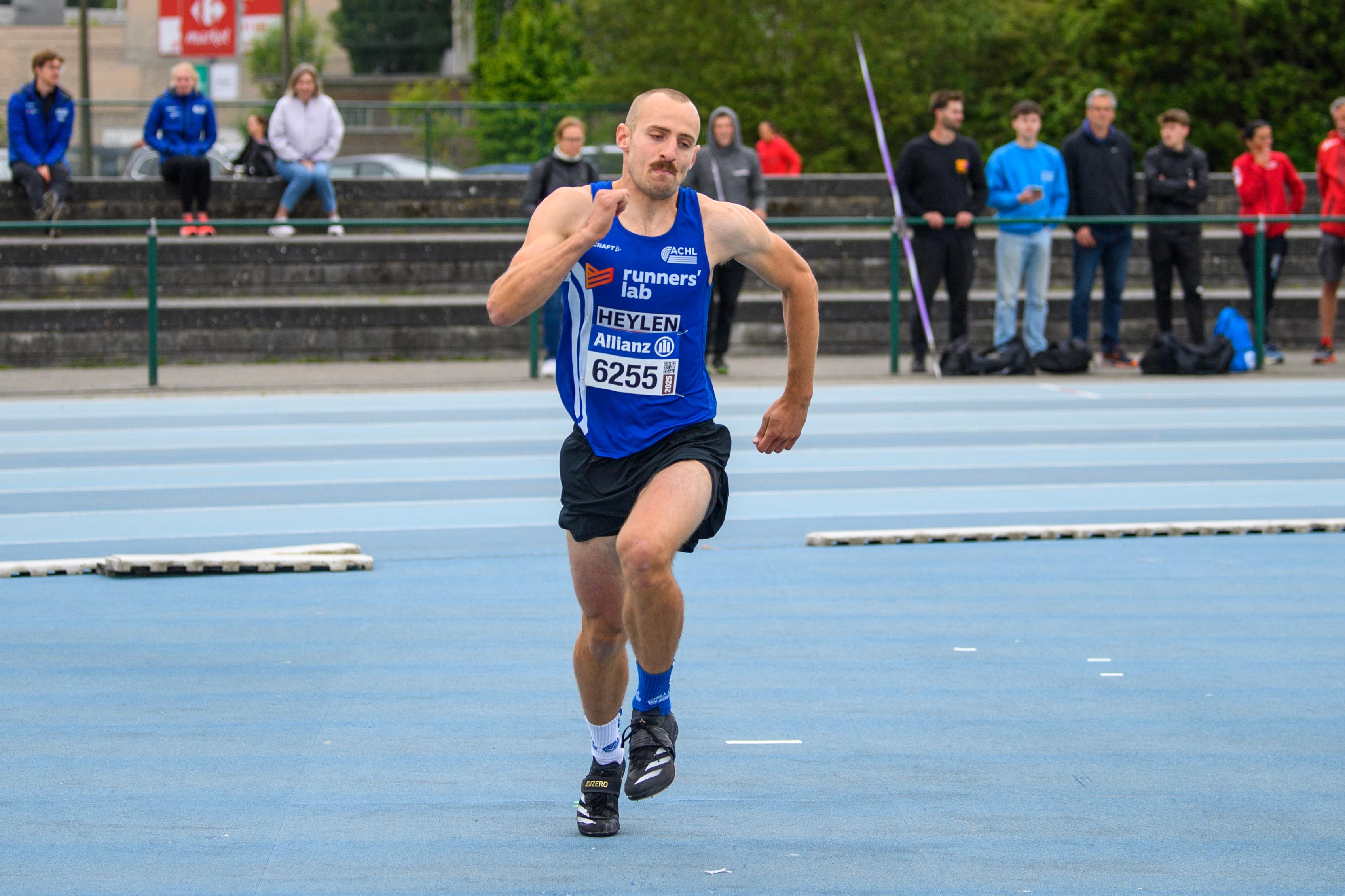 20250518-000094-johnny-de-ceulaerde-first-league-gentbrugge-nikon-d5-jdc3102